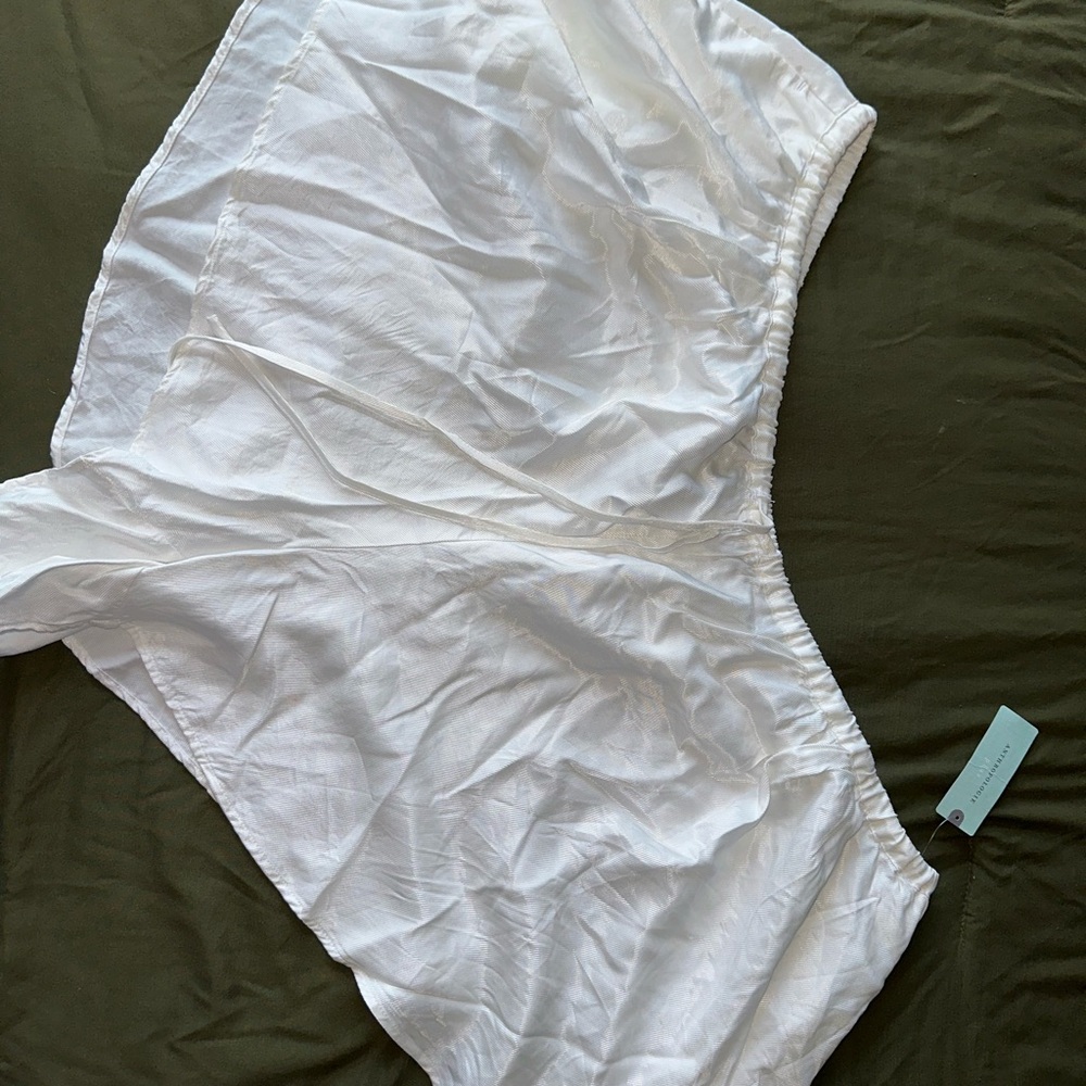 NWT Anthropologie White Women's Shorts